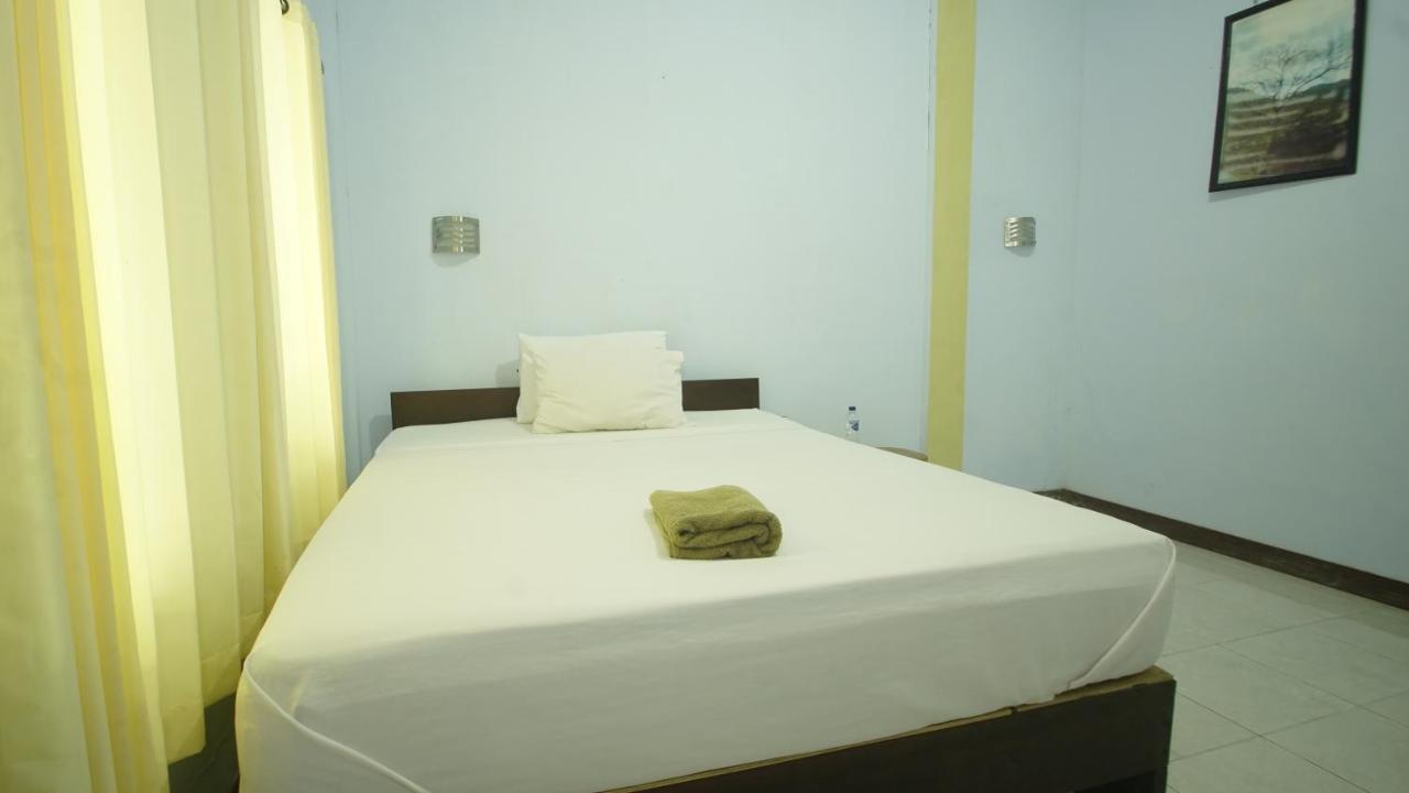 Mimi Kuta Homestay Экстерьер фото