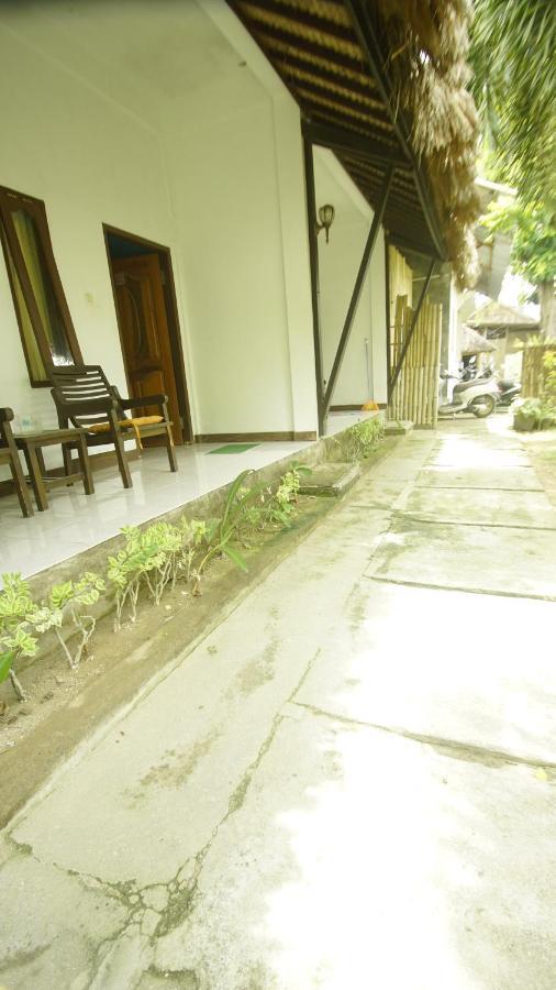 Mimi Kuta Homestay Экстерьер фото